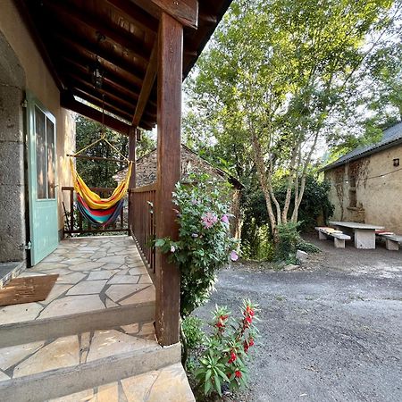Parenthese En Foret - Lodge Baliveau Le Bez  Exterior photo