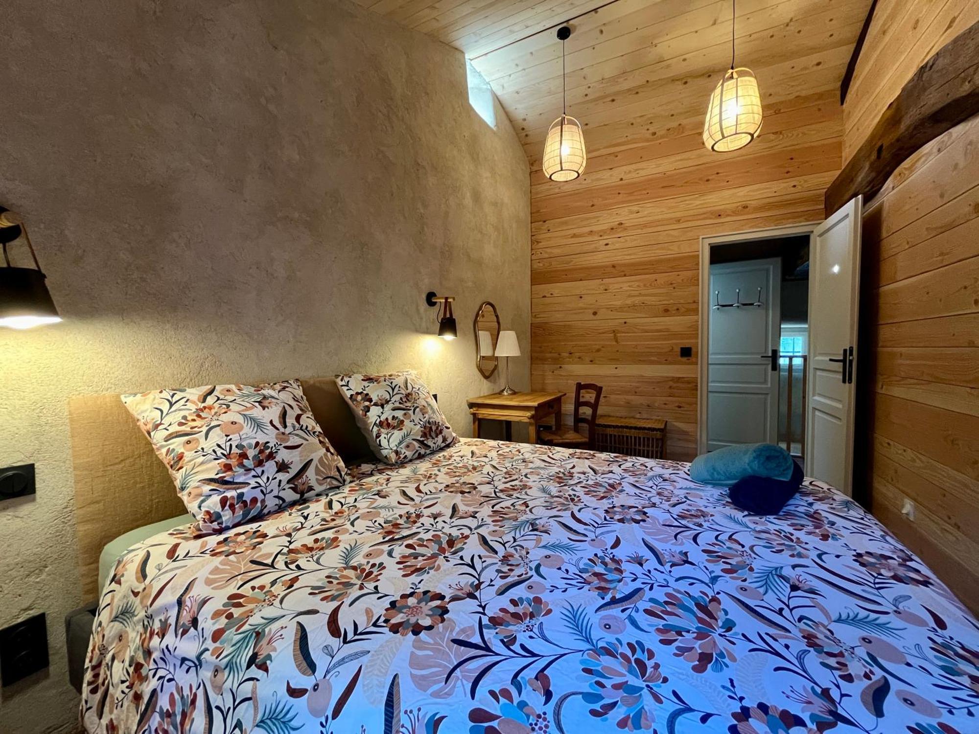 Parenthese En Foret - Lodge Baliveau Le Bez  Exterior photo